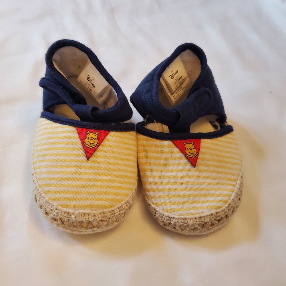 Winnie The Pooh‎ Tweed Canvas Baby Shoes 12 To 24 Months